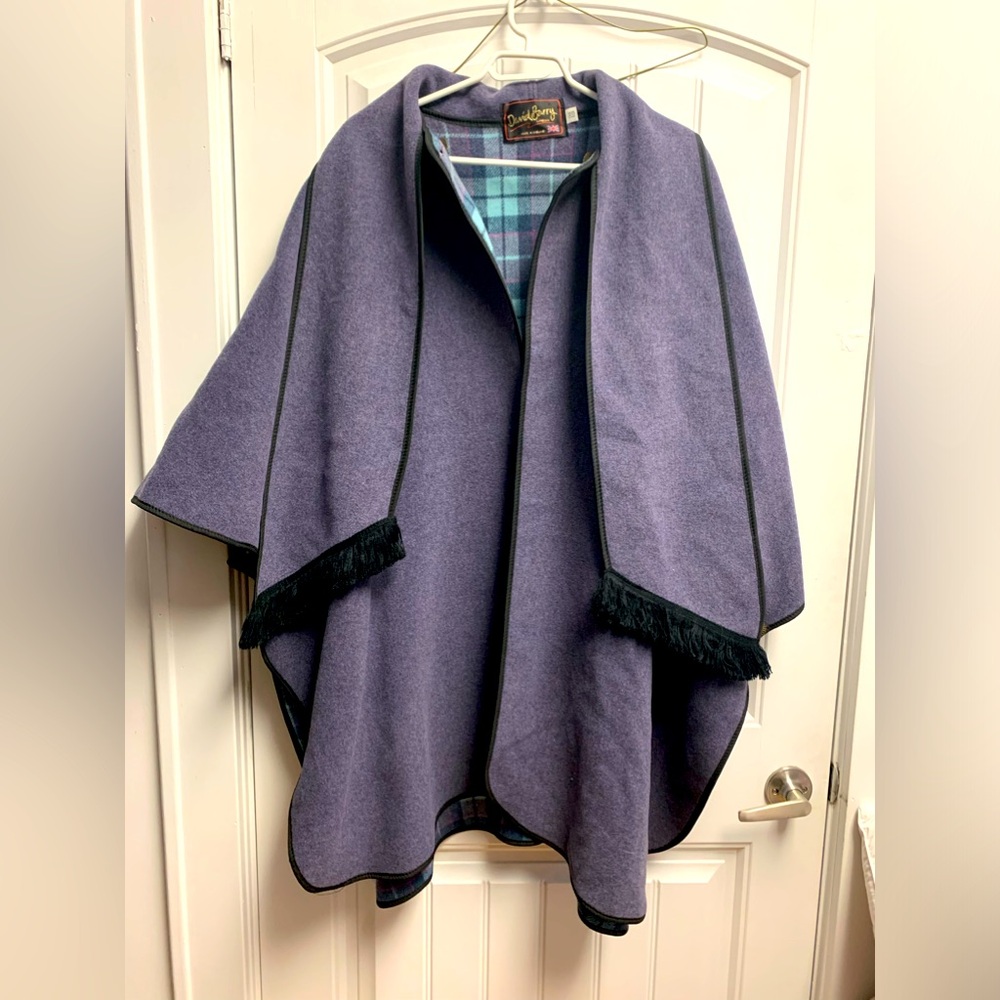David Barry Cashmere and Wool blend Cape